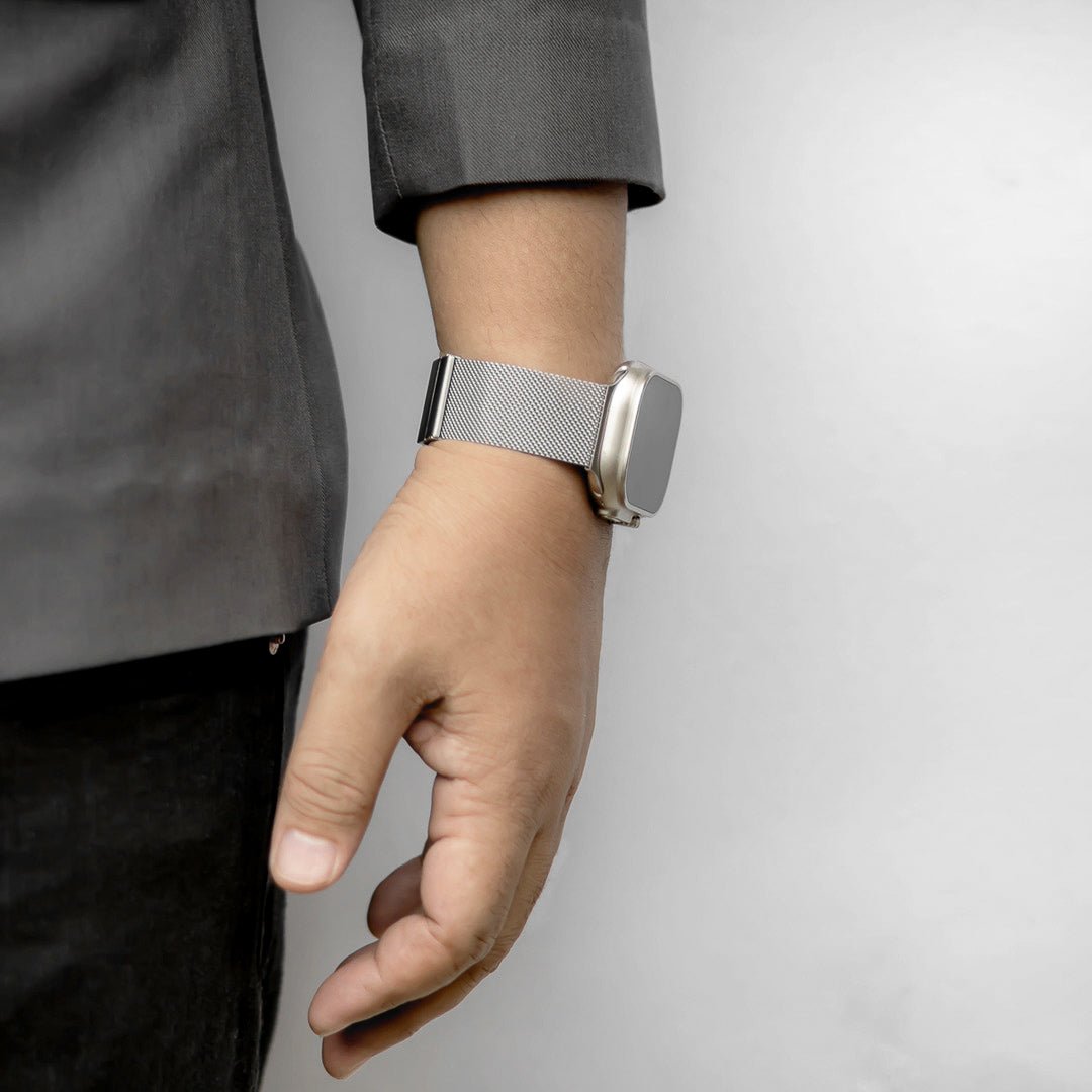 Gelu Magnetic Milanese Loop Band - Astra Straps